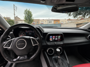 Chevrolet Camaro 2017 V6 Automatique — Noir / Intérieur rouge (59 939 km) — photo 7