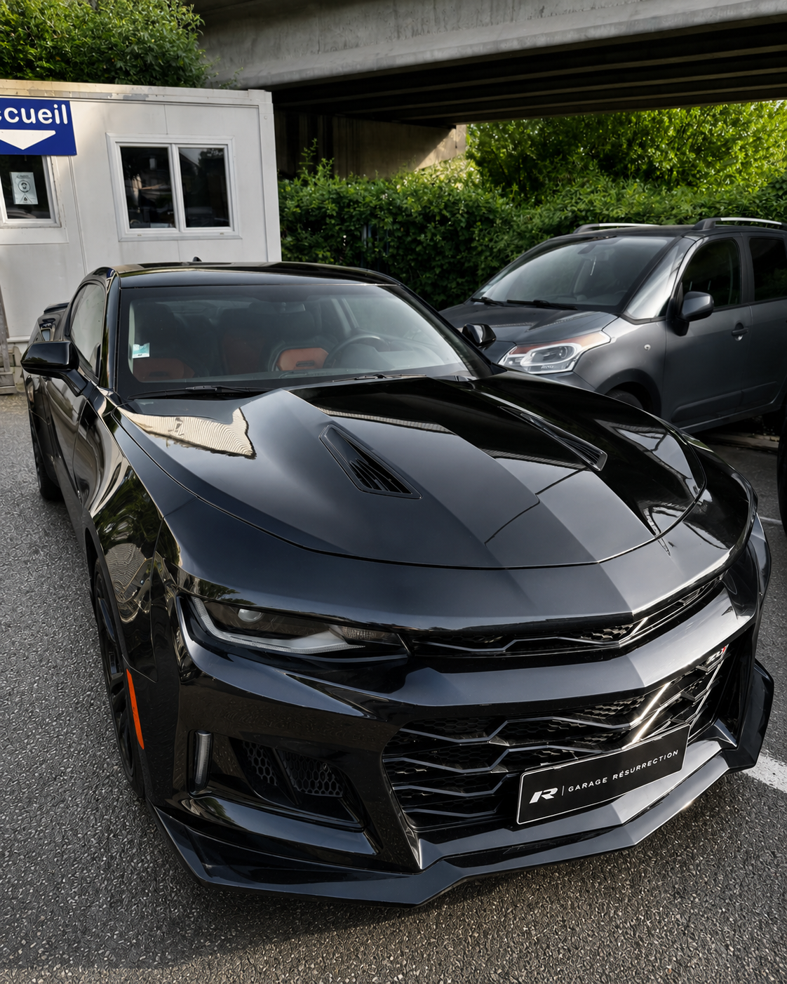 Chevrolet Camaro 2017 noire — vue 3/4 avant, Garage Résurrection Rouen